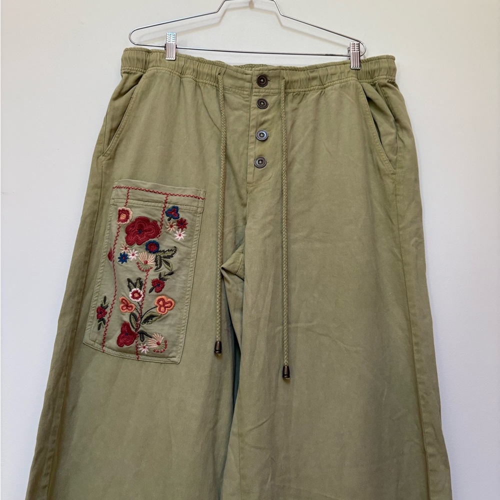 NWOT Anthropologie Pilcro Embroidered Pull-On Pants Size Large - Picture 7 of 16